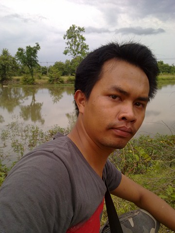 ก่อนจะกลับไปปฏิบัติหน้าที่ หมายใกล้บ้าน ลาดหญ้า