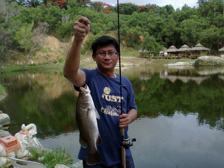 ครั้งแรกตีเหยื่อปลอม Minnow Rapala @R/C PATTAYA