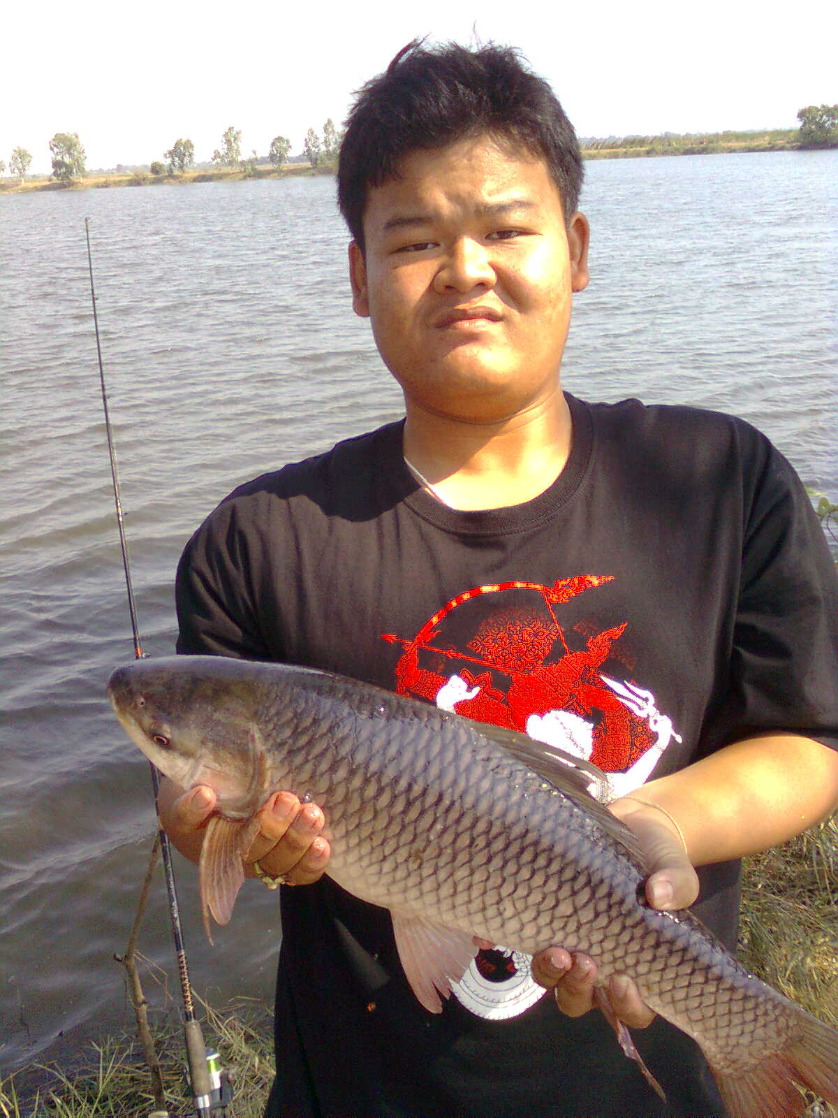 ณ อ่างเก็บน้ำ ลาดลำบ้า