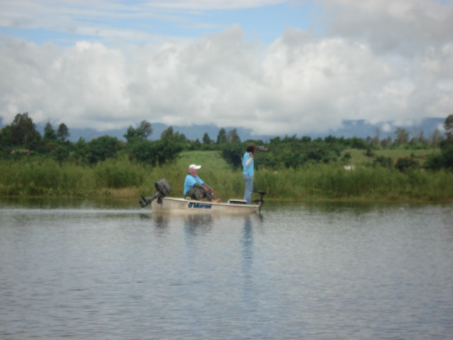 แม่ปืม FISHING LURE 2011กับทีม อาลัมภางค์