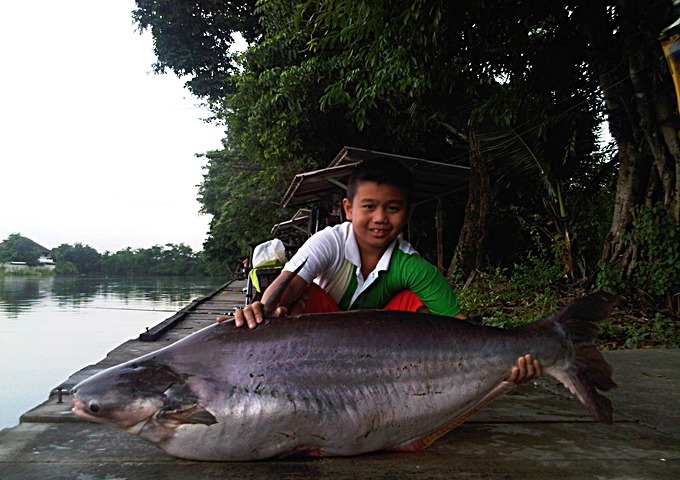 พาน้องไปเทสเงาน้ำ