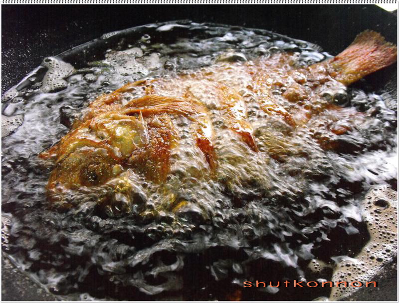 อิ่มอร่อยกับ..#ปลาทับทิมทอดน้ำปลา#..:))