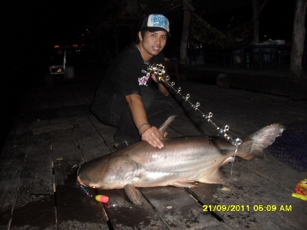 ิBELL ABU ROCK  ไปตกปลา ..บึงสำราญ พบ  กับ พี่โปรก