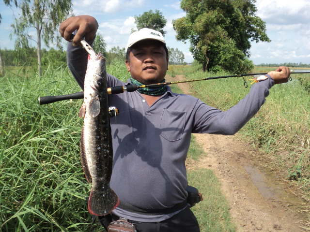 สองน้ำกับวันหยุดพักผ่อน