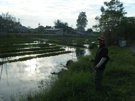 ตกปลาวันอากาศดีๆที่นครปฐม