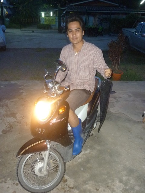 เมื่อเย็นโดนชะโดดุ  *กบโทน*