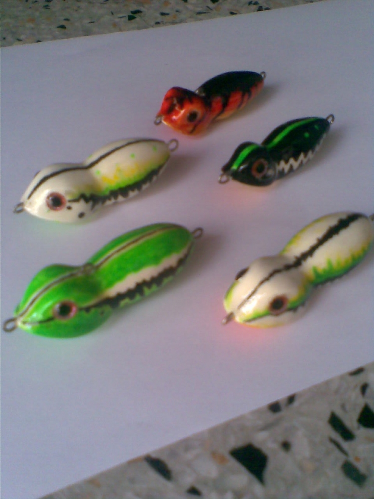 >>>> หัดทำสีกบ ชุดที่ 4 (แห้งแล้วครับ) <<<<