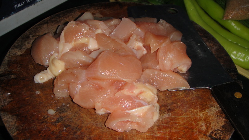 แกงอ่อมไก่ ในวันที่อึมครึม