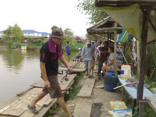 ปลายไกด์พร้อมถ้วยวันเสาร์ที่ 11,12 กพ.55 ที่บ่อลุง
