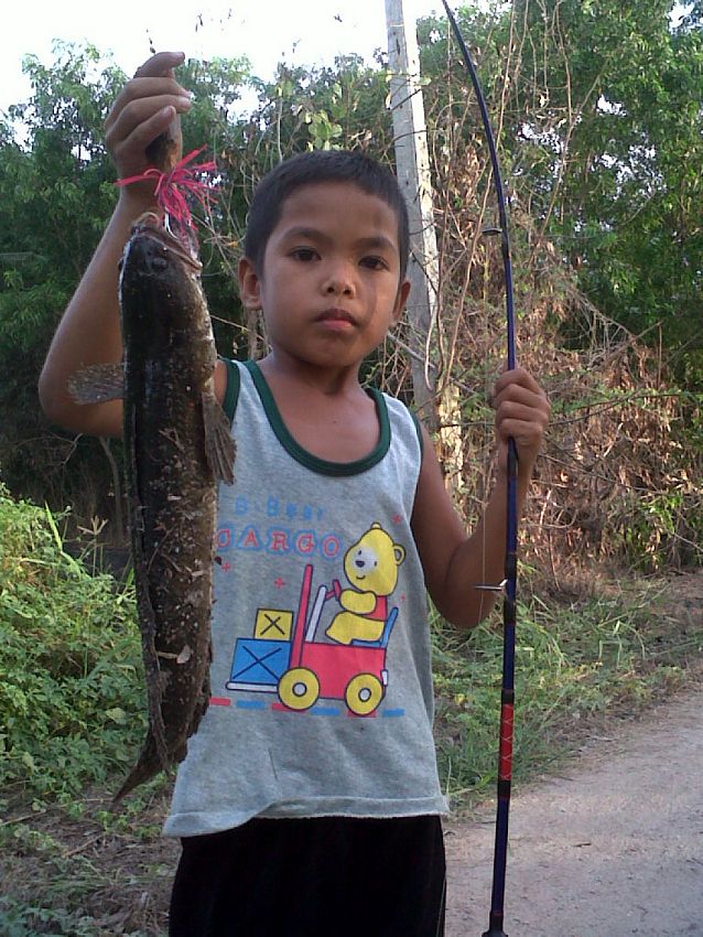 เด็กปั้น 9 ขวบ by  yoolek