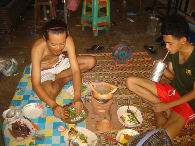 แกงส้มปลาช่อนหม้อดินพริกแกงใต้ สูตรแสบตูดคันคะเยอ 