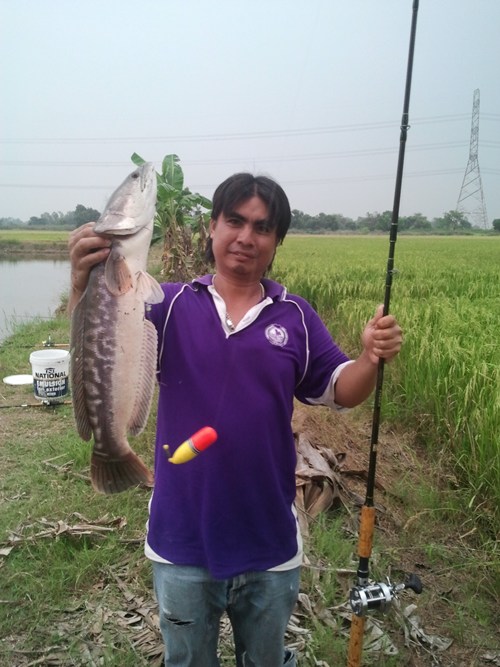 Small Gub Fishing Team บ่อดิน