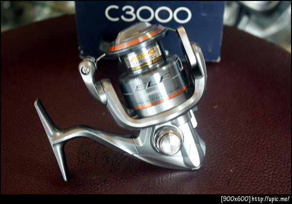 Shimano Elf C3000  เปลี่ยน KNOB ได้ไหมครับ