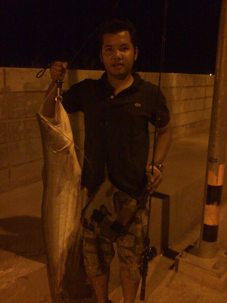 Night Fishing ปลาค้าว 8.2 kg.