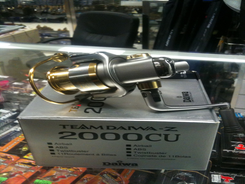 น้าๆครับ TEAM DAIWA -Z 2000 CU ราคาเท่าไหร่ครับ 