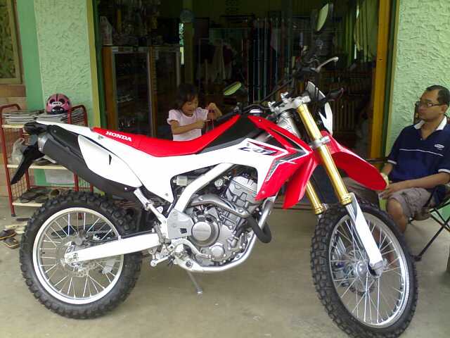 CRF 250L รถใหม่ไว้เข้าหมายครับ