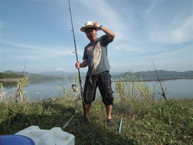 ตกปลาเขื่อนศรีฯ