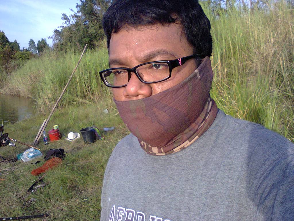 เกือบอด 