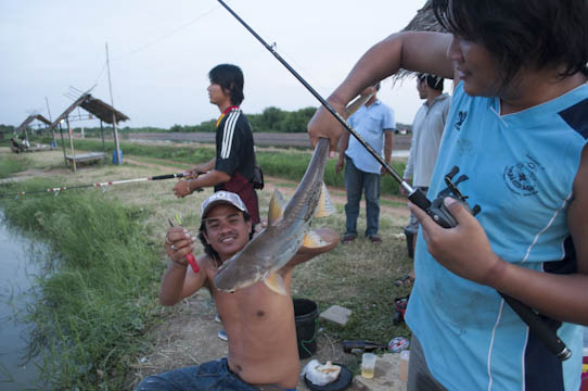 ของเล็กงัดของใหญ่