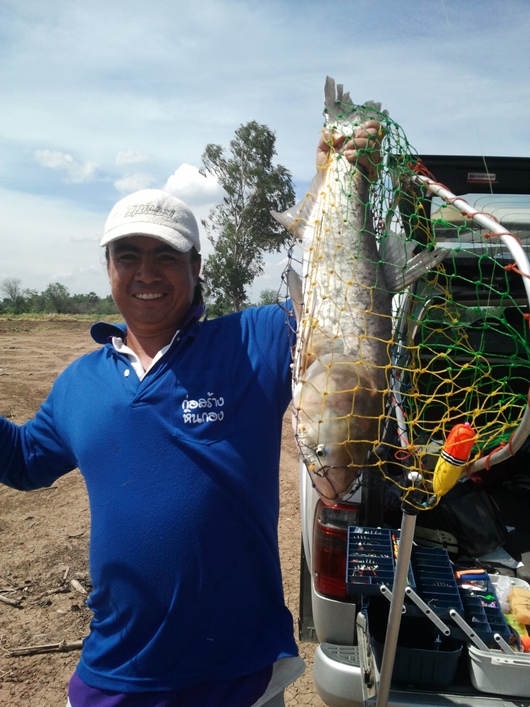 Small กรึบ Fishing Team เก็บตกครึ่งปี 55