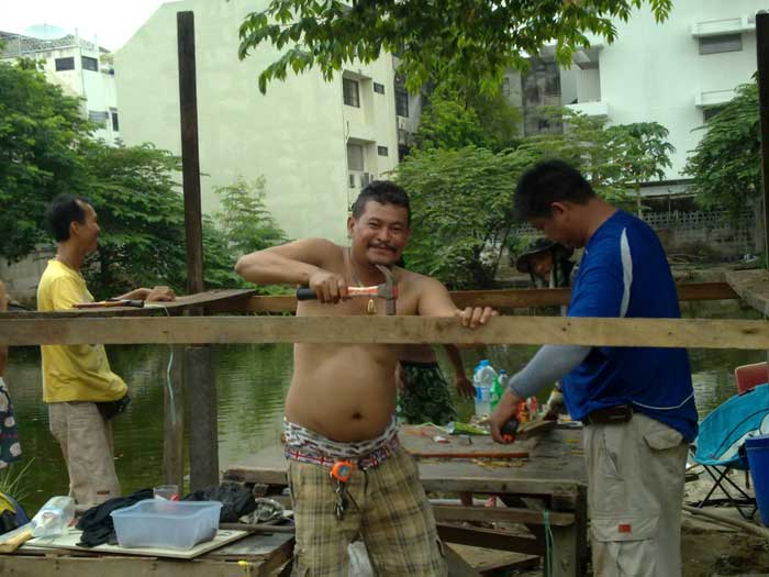 รอกลั่นทีม 2