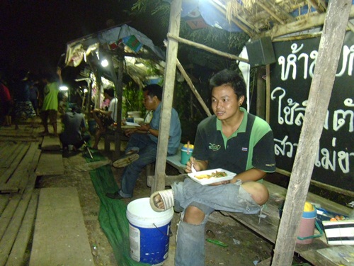 บ่อตกปลาลุงณัฐ ปลายไกด์วันเสาร์ที่ 6 ตุลาคม 2555