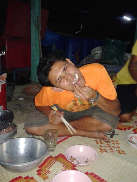 จิบเล็กๆ  เมื่อเย็น นครหลวง ยุดยา ครับ