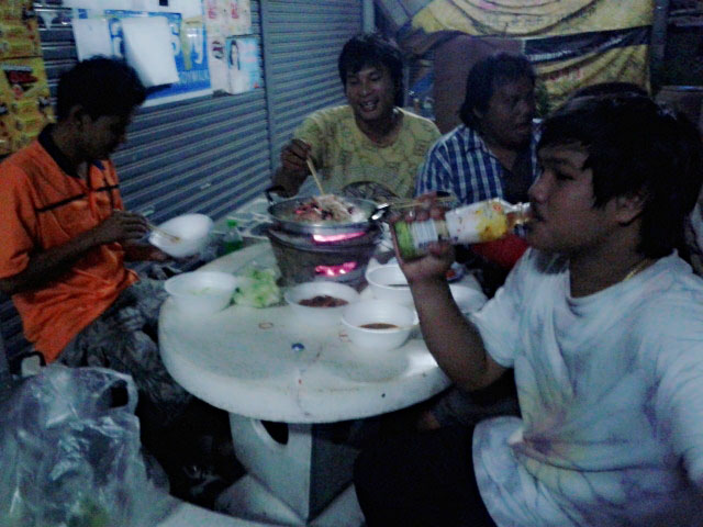 จิบเล็กๆ นครหลวง ยุดยา ไม่แดรก..แล้วครับ 555+