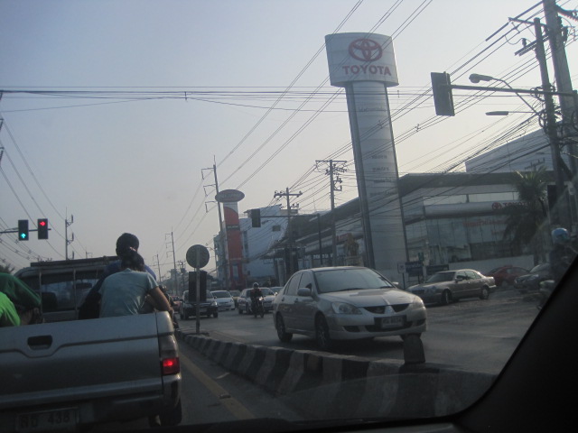 ช่อนเมืองนนท์ กับงานแข่งนิด ๆ 