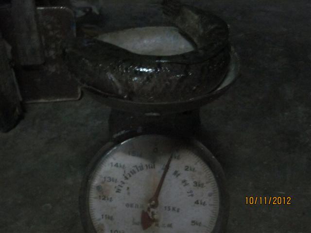ตกปลาหน้าบ้าน ยามเย็น ราชบุรี ^^