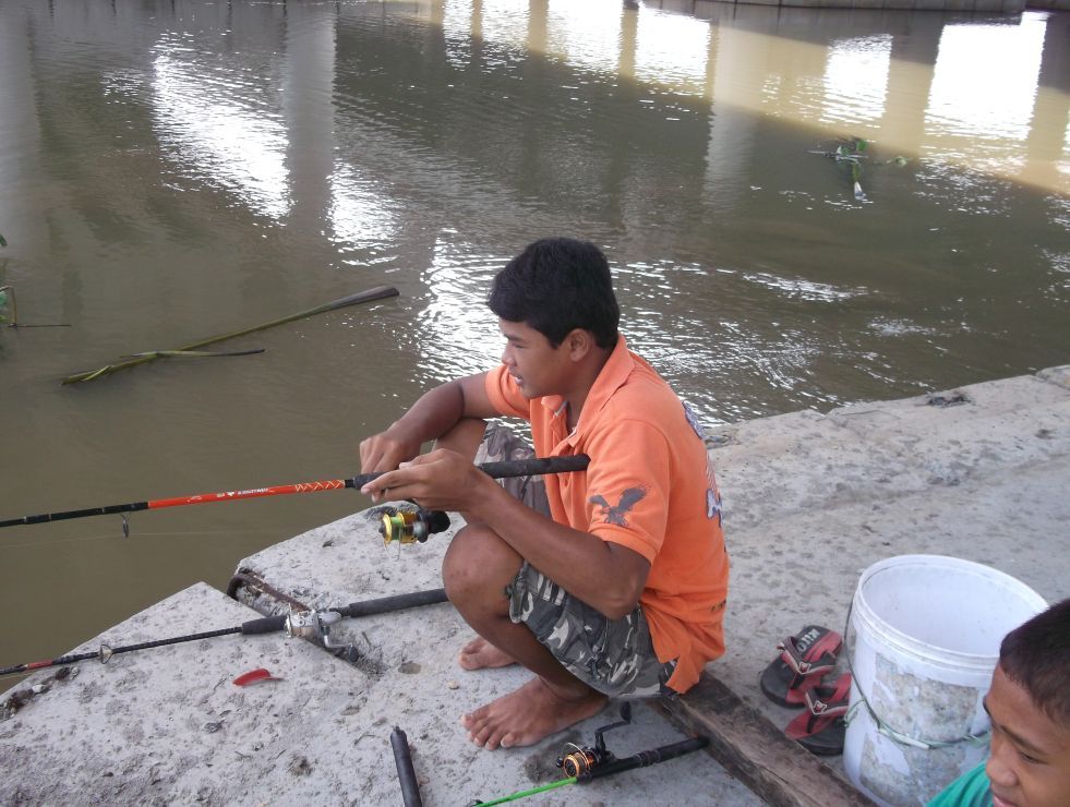 ตกปลาบางประกง