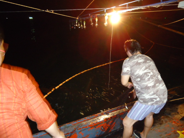 ไปแข่งตกปลาทะเลตราดครั้งที่10 มาครับมาต่ออีกนิดครับ