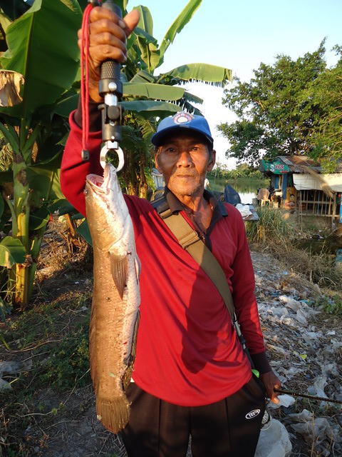 บ้านนายันคลองสิบกับมากินหมกกด