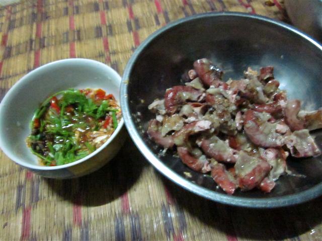 ไม่ได้ปลาเลยเข้าตลาด ไปหาใส้อ่อน