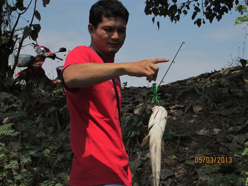 ไฟดับเลยไปจัดมานิดหน่อย