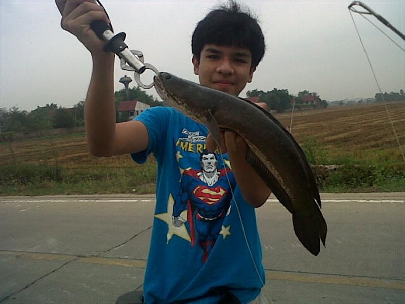 ช่oน ข้างทาง พาเพลิน <3