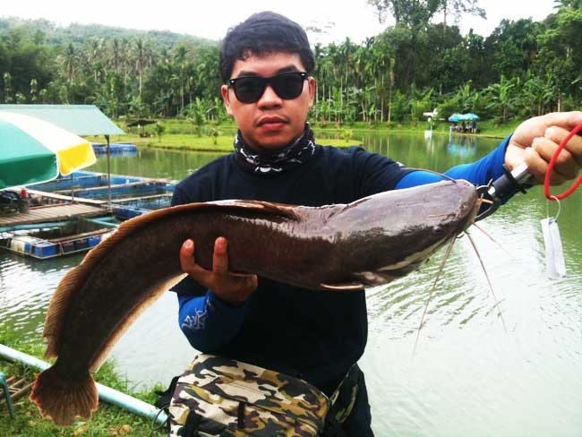 บ่อใต้สุดสยาม  sanday fishing betong 