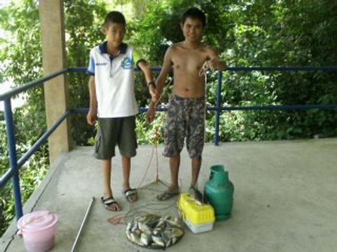 18-5-2556 ส่งผลงานหลังจากไปอ่อยเหยื่อที่หมายเจ้าประจำมาคับ