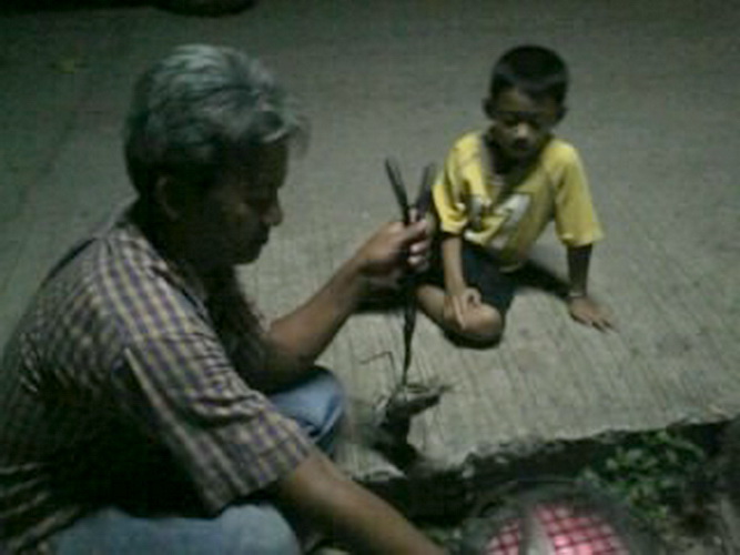 ของฝากให้น้าโบ้กับน้าอาทิตย์ดูให้คิดถึงกัน