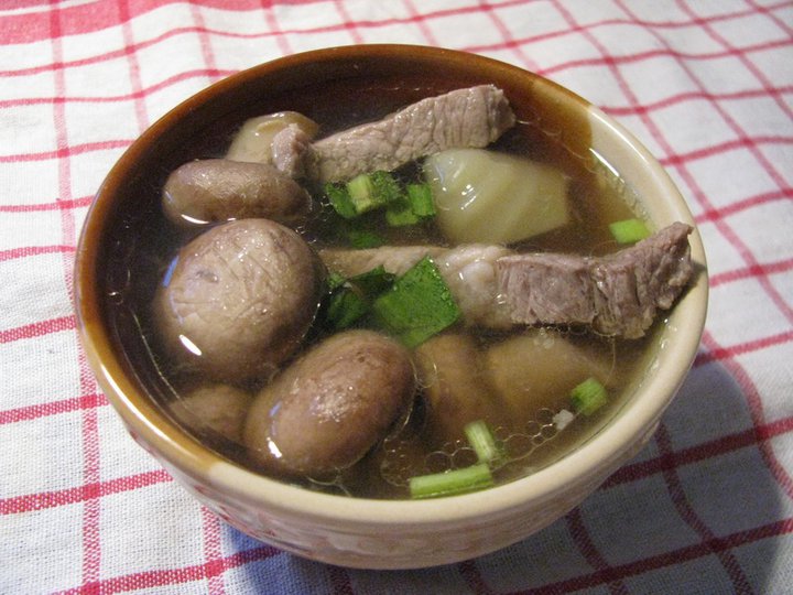 ซุปเห็ดแชมปิญองสด