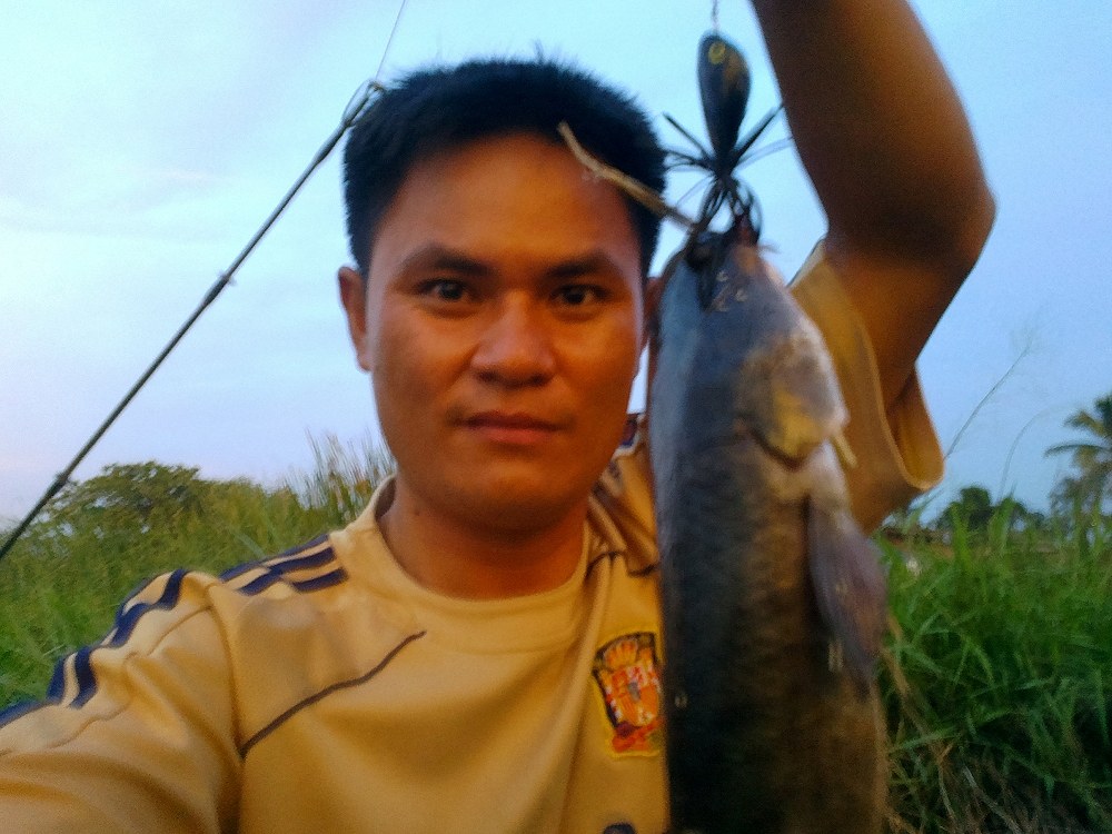 สมาชิกใหม่..ฝากเนื้อฝากตัวด้วยครับ