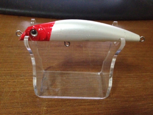 จะทำเอง...หรือซื้อกับที่วางเหยื่อโชว์ครับ