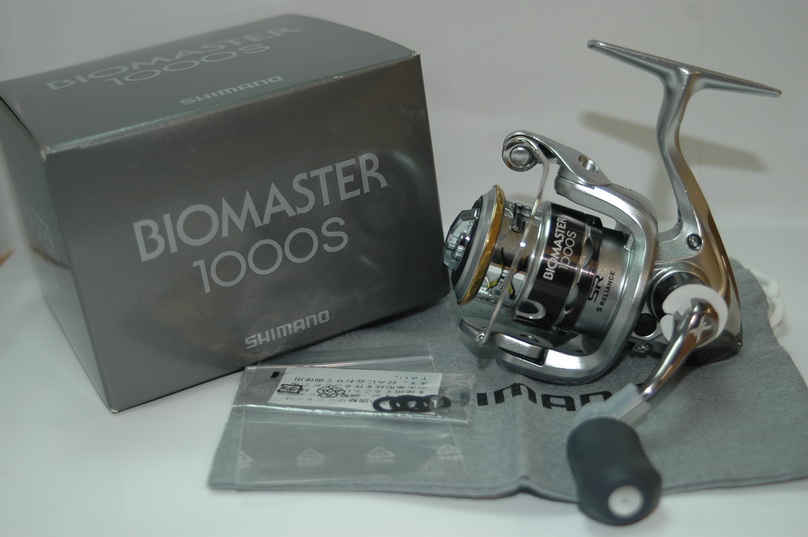 รอกสปิ้น  Shimano Biomaster C1000  