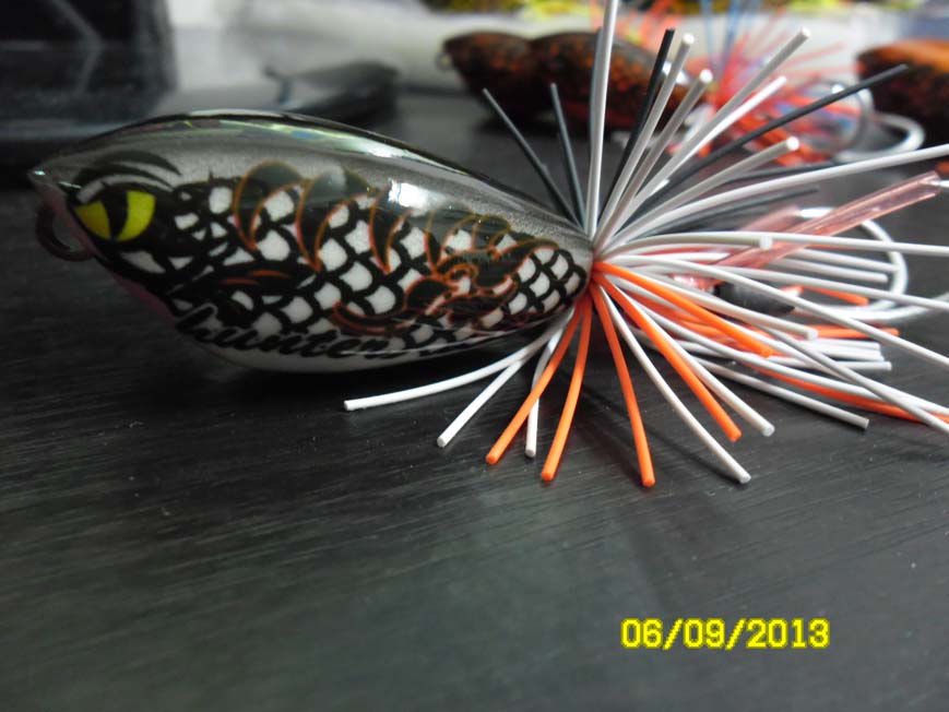 NEW VERSION HUNTER LURE FROG JUMPS