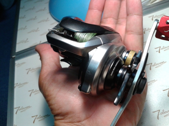 ผ่า Shimano New Metanium XG 2013