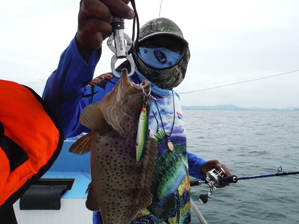 Light jigging Trip หัวหิน เสาอาทิตย์ ยังมีเรือว่างนะครับ