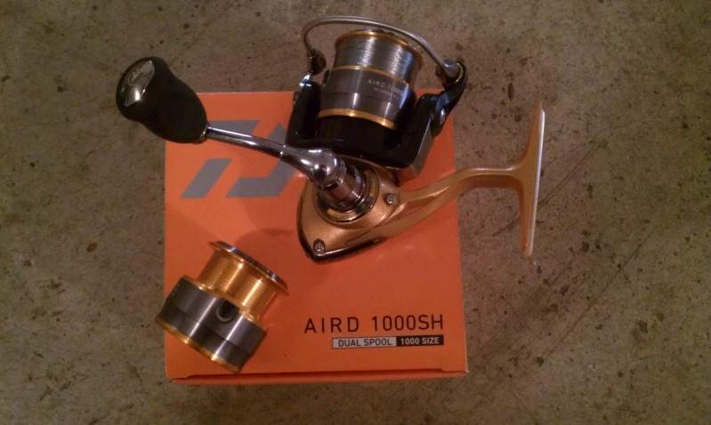 น้าน้าช่วยแนะนำทีครับ daiwa aird 1000 กับ shimano sahara 1000 fe