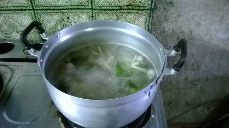 ต้มยำบิ๊กหวาย แบบบ้านๆ.....แซ่บๆ