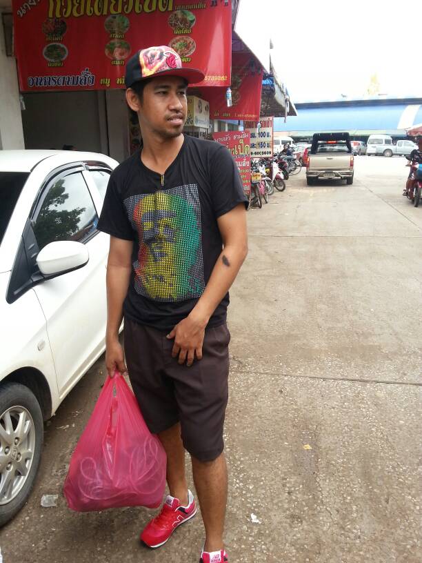 ขอนอกเรื่องครับ ด่วนคับมากฯ