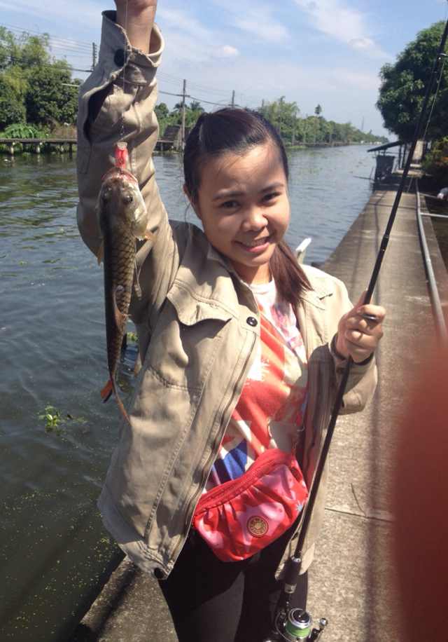 2 ตัว@ บ้านแพ้ว